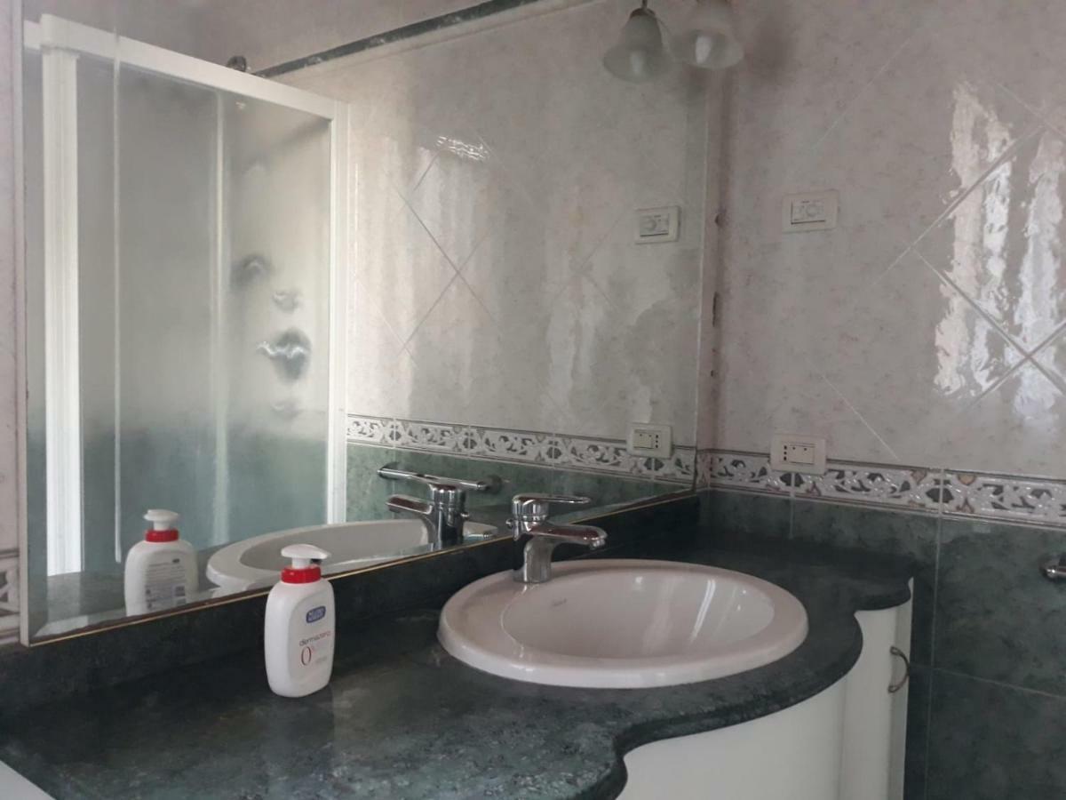 Villa Loredana Elegant Villa With Private Bathroom スピネーア エクステリア 写真